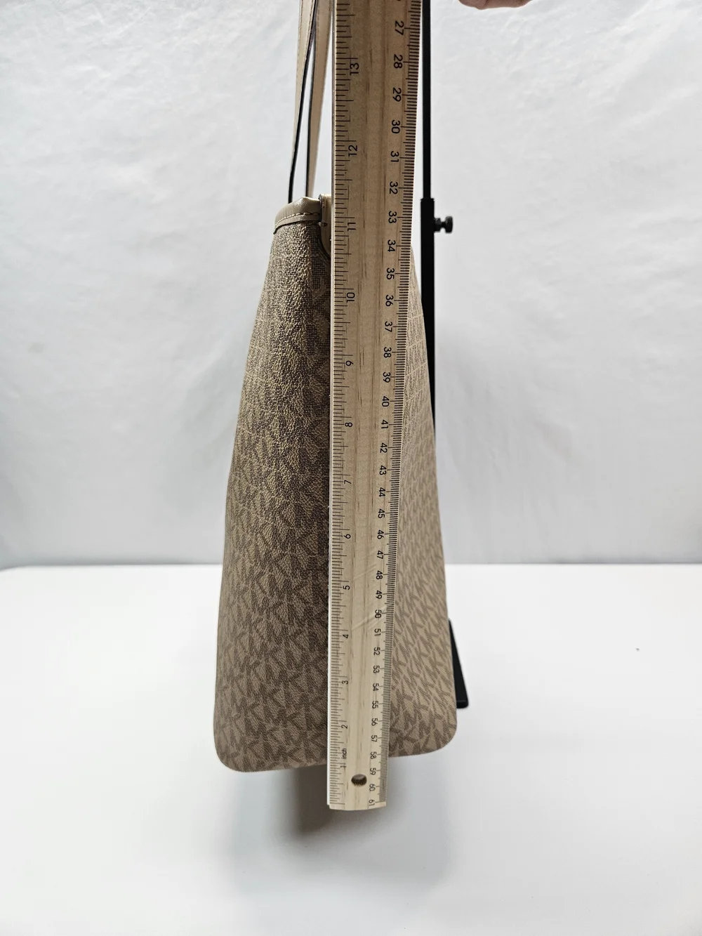 MICHAEL KORS Travel ELIZA Large East West Open Tote Camel Studs Zebra Stripe